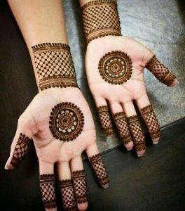 Round Shape Mehndi Design