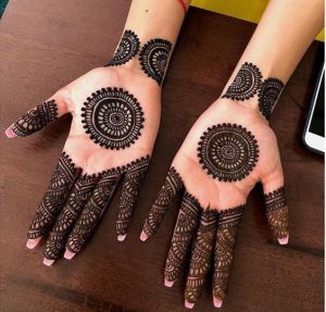 Round Shape Mehndi Design