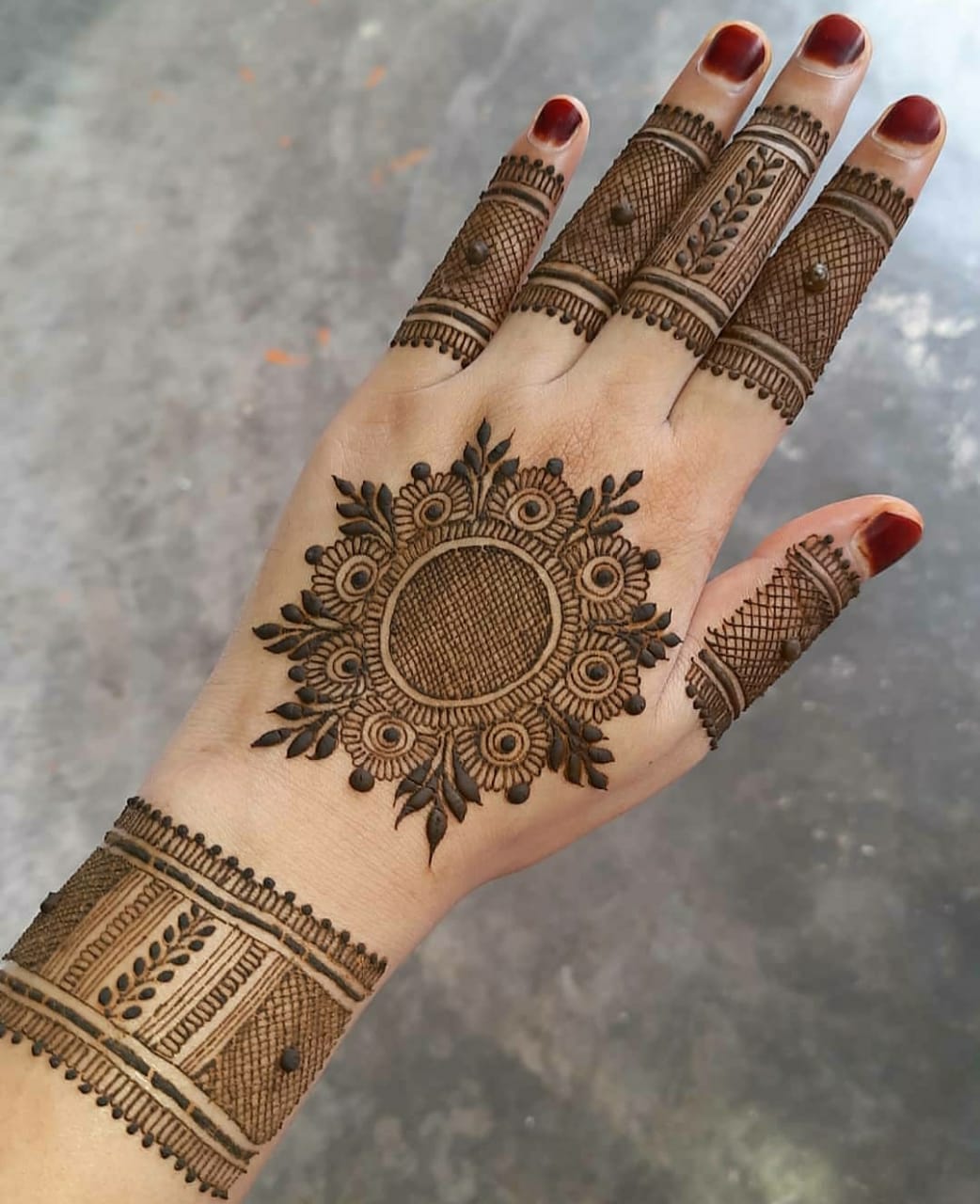 engagement Mehndi designs 