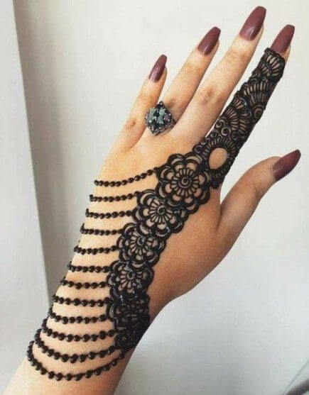 girlish mehndi design