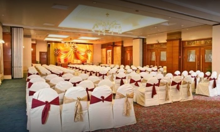Kohinoor Continental - banquet hall in Mumbai