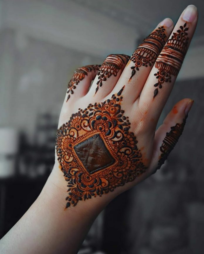 Best & latest mehndi Dizain Collection Images to try in