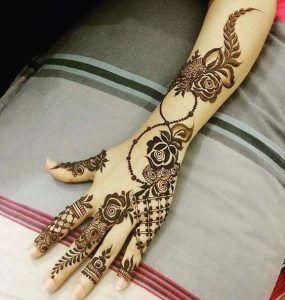 Simple Arabic Mehndi Designs