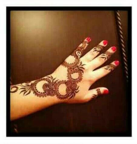 elegant mehndi design