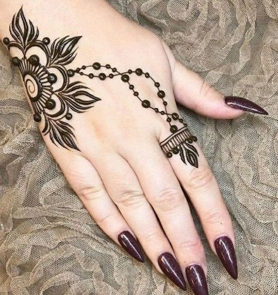mehndi fashion design