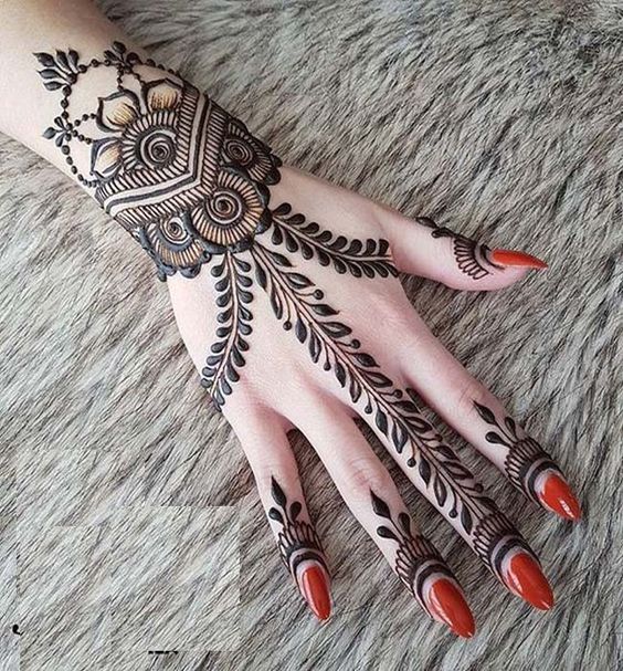 mehndi fashion design