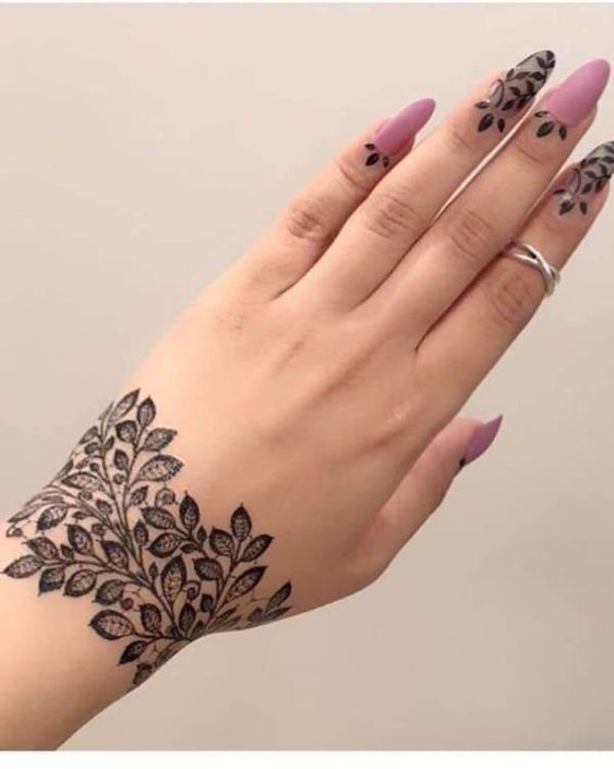 mehndi fashion design
