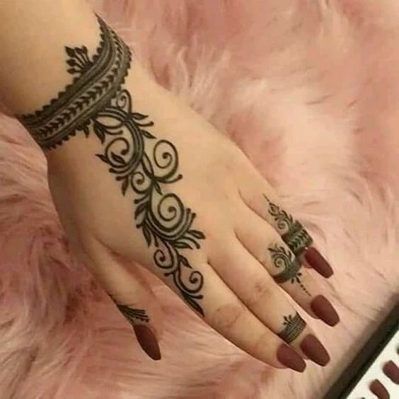 mehndi fashion design