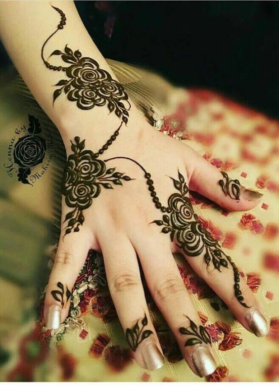 mehndi fashion design